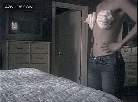 IN MEMORIUM NUDE SCENES AZNude