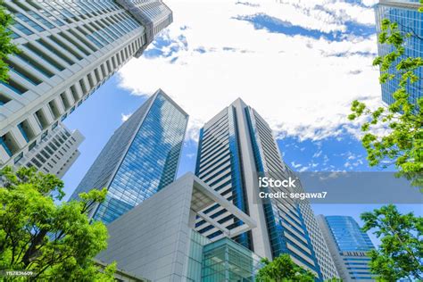 Gedung Bertingkat Tinggi Dan Langit Biru Shinagawa Tokyo Jepang Foto