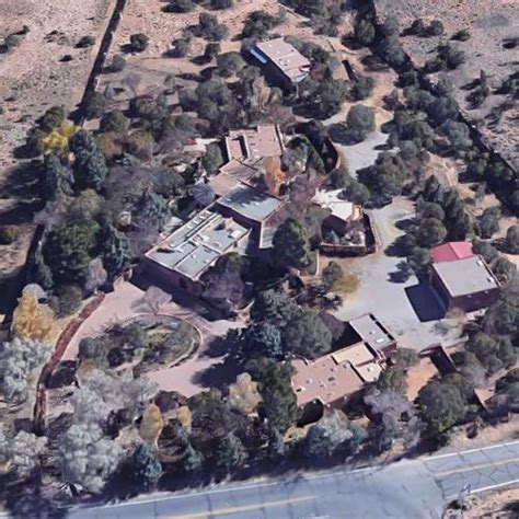 George R. R. Martin's House in Santa Fe, NM (#2) - Virtual Globetrotting