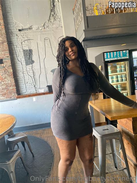 Bigbootytechnerd Nude OnlyFans Leaks Photo Fapopedia