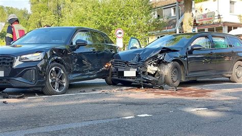 Unfall Auf Der L288 Drei Verletzte Nach Zusammenprall In Lohmar