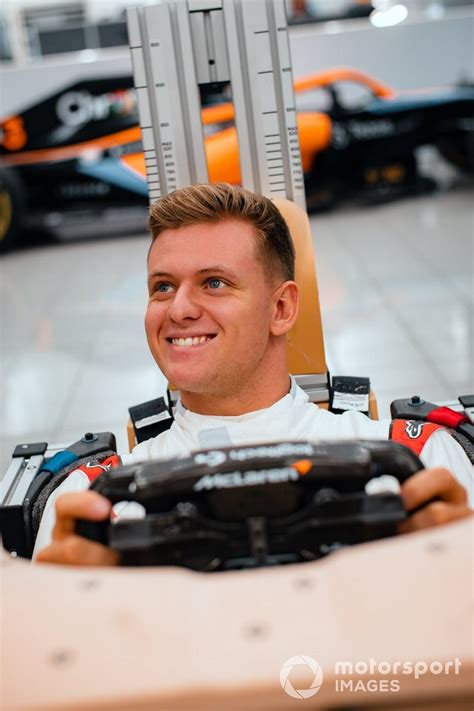 F1 Mick Schumacher in McLaren sarà il pilota di riserva