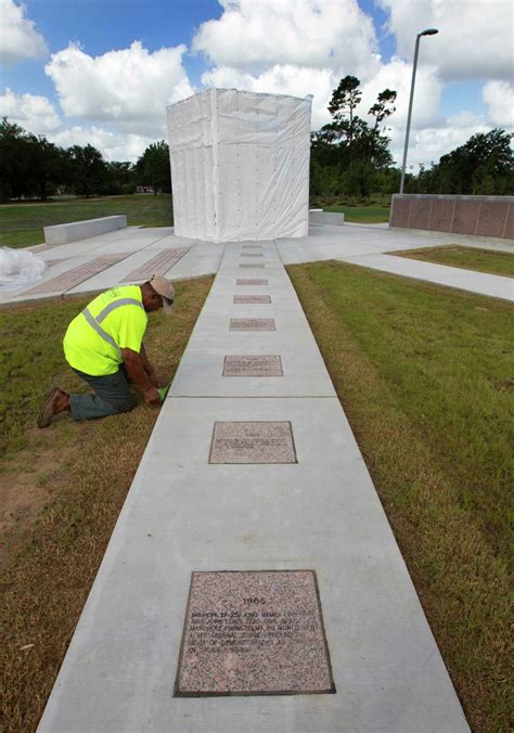 After decades of planning, MLK statue to become reality