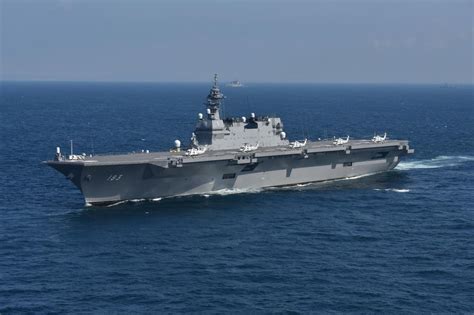 名実ともに「空母」へ。ヘリコプター搭載護衛艦「いずも」「かが」のすごい実力 自衛隊新戦力図鑑④｜motor Fan[モーターファン]｜ギャラリー