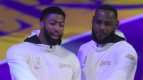 Leaked Conversation Between Anthony Davis Lebron James Goes Viral