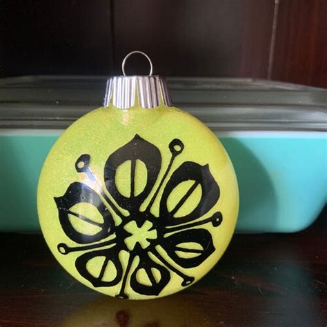 Pyrex Atomic Eyes Inspired Christmas Ornament - Etsy