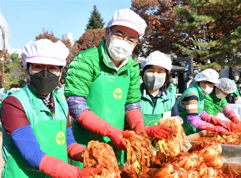 오승록 노원구청장 새마을부녀회 ‘사랑의 김장나누기 행사 참석