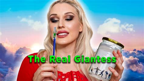 Real Giantess Wipes Her Ass With Tinies No Toiletpaper Diane Chrystall Clips4sale