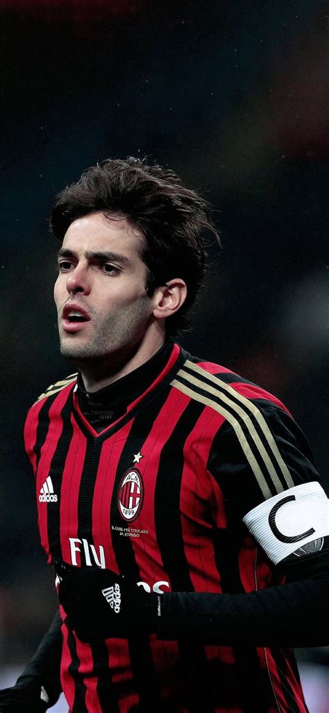 Pin by Noor on Ricardo kaka | Ricardo kaka, Football players images ...