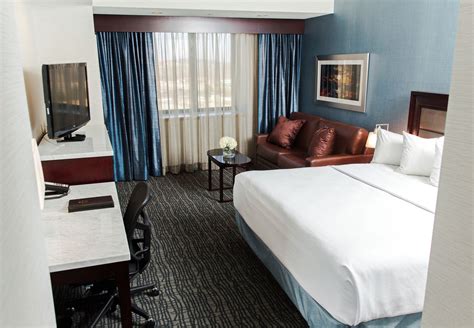 Discount Coupon for Crowne Plaza Hotel Springfield in Springfield ...