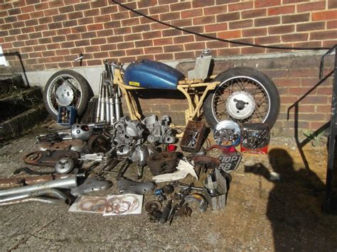 1957 NORTON DOMINATOR 99 600CC Barn Find Bikes