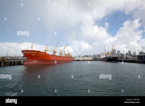 Port of Auckland Stock Photo - Alamy