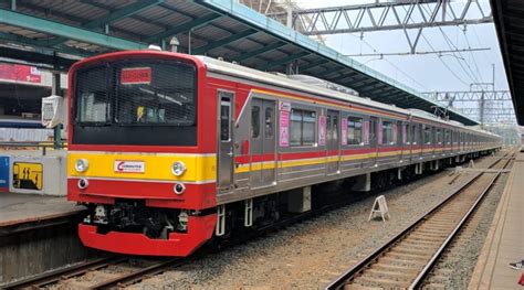 KRL Seri 205 Rangkaian Eks KeYo M13 Diuji Coba Railway Enthusiast Digest