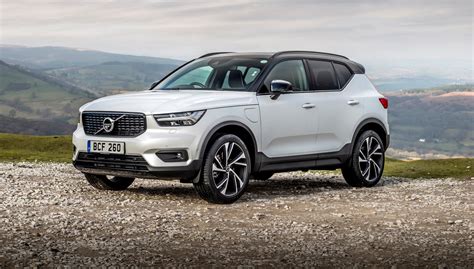 Volvo XC40 Recharge PHEV hybrid (2020) review: the numbers game | CAR ...