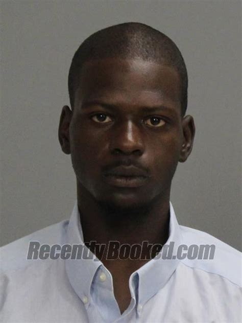 Recent Booking Mugshot For Keandre Deshawn Perry In Brazos County Texas