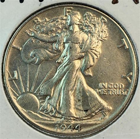 Lot 1944 Us 50c Walking Liberty Silver Half Dollar