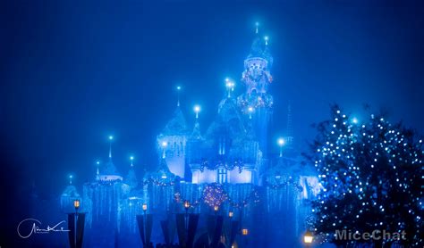 Disneyland Christmas Castle Fog Blue-micechat - MiceChat