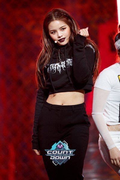 Pin By Lulamulala On Sorn Fashion Outfits Clc