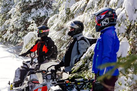 Snowmobile Trail Riding in Ontario Resources | Northern Ontario Travel