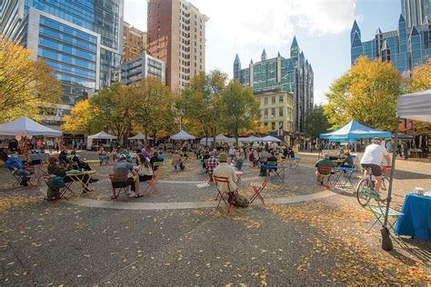 On Location: Market Square | Pittsburgh Magazine