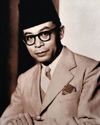 Biodata Mohammad Hatta Bapak Proklamator Waca Berita