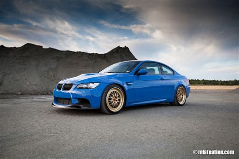 Santorini Blue E92 M3 Photoshoot