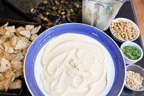 Healthy Vegetarian Lebanese Eggplant Fatteh Recipe