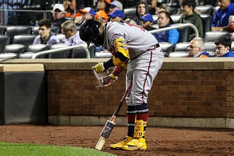 What Pros Wear Ronald Acuña Jrs New Balance 4040v6 Cleats What