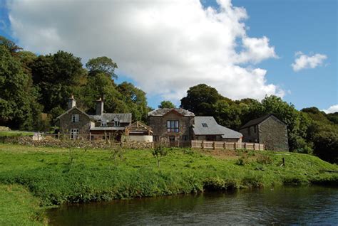 Cottages On Dartmoor & Tavistock Trout Fishery » self-catering-holiday-cottages-dartmoor