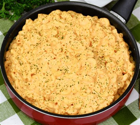 Smoked Gouda Mac and Cheese - Sweet Pea's Kitchen