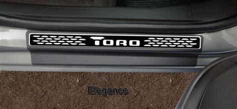 Jogo Soleira Premium Elegance Fiat Toro 2016 A 2024 2 Portas Vinil