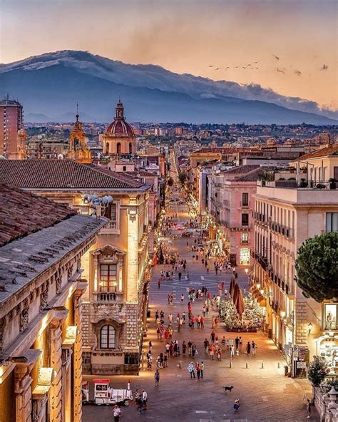 🌎 Catania, Italy 🇮🇹 📸 Photo by @robertoviglianisi 📌 Tag a friend to share this amazing picture ...