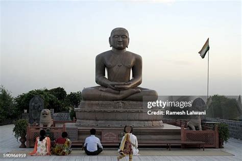 38 Mahavir Statue Stock Photos, High-Res Pictures, and Images - Getty ...