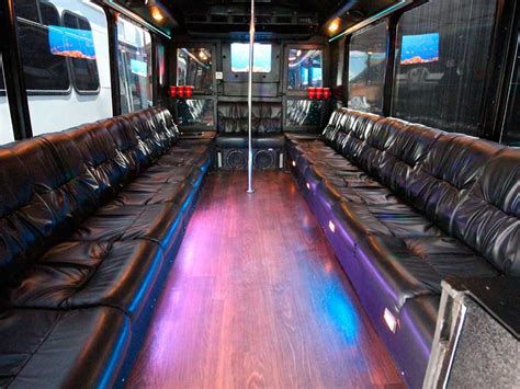 The Mini Party Bus in Tampa FL | L3LIMO | (813) 699-5777