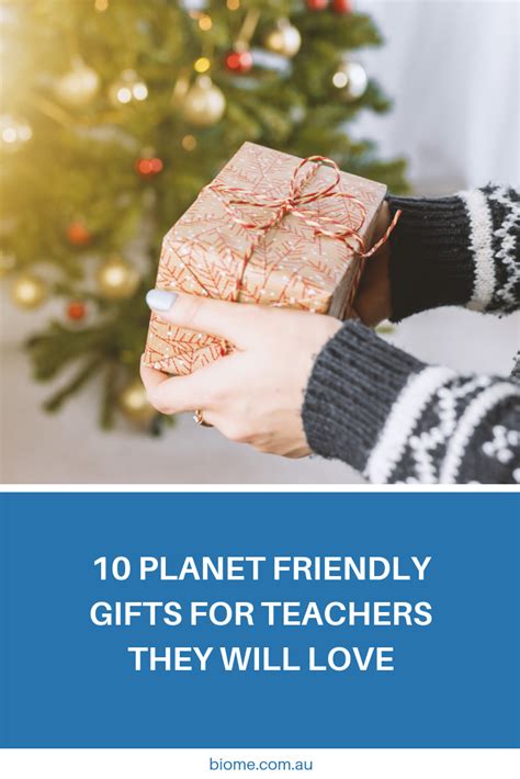 10 Planet Friendly Ts For Teachers They Will Love Eco T Guide Teachers Day Ts