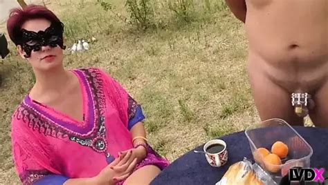 Elke Pissing Pussy HD Porn Video XHamster