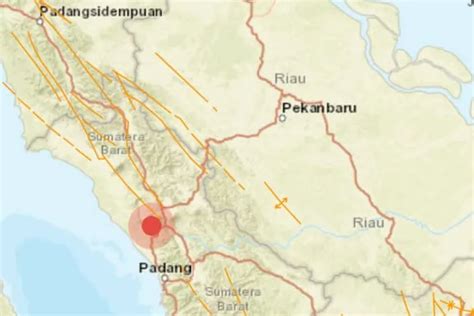 Pusat Gempa Terkini Menit Yang Lalu Padang Panjang Diguncang