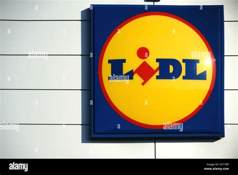 Company Logo Lidl Company Hi Res Stock Photography And Images Alamy