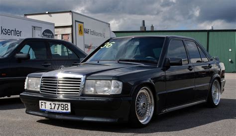 Mercedes Benz 190e