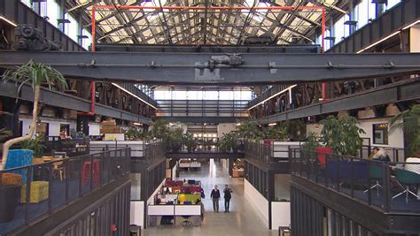 The Brooklyn Navy Yards Rebirth As A High Tech Center Cbs News