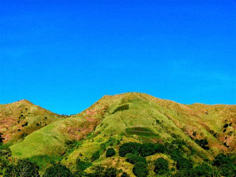 MT. BATULAO, BATANGAS: MY FIRST NIGHT TREK - Lakwatserong Tsinelas