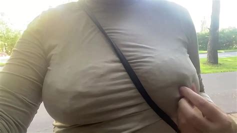 Flashing Tits In Public Chubby Outdoor Saggy Boobs Nipple Orgasm