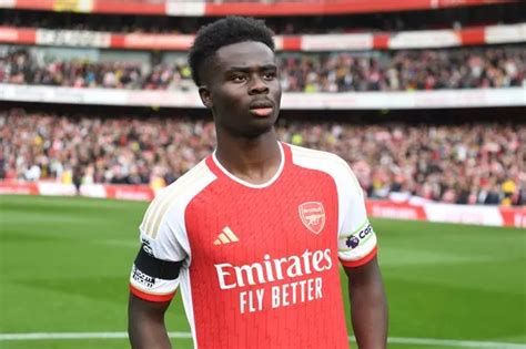 Arsenal star Bukayo Saka sends huge Tottenham warning in tense Premier ...