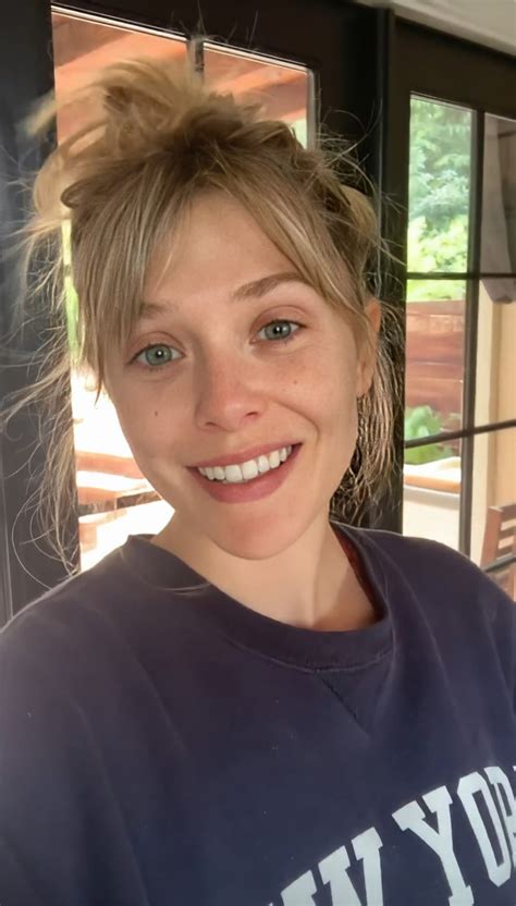 Cutie Elizabeth Olsen NUDE CelebrityNakeds