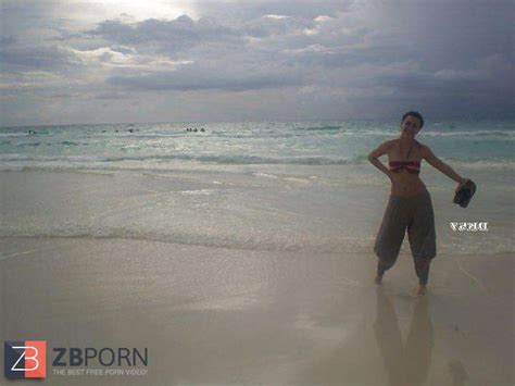 Yassi Pressman ZB Porn