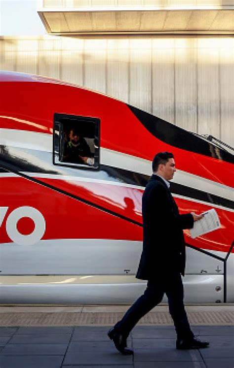 Renfe Arrastra A Iryo En La Guerra Con Ouigo