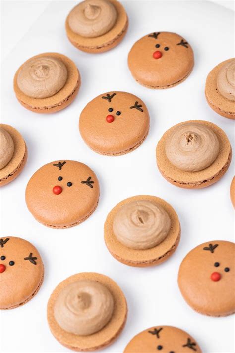 Reindeer Macarons The Tipsy Macaron Recipe Macaron Flavors