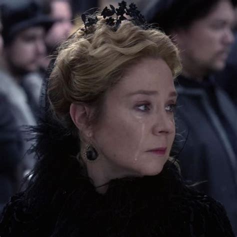 pin  reign mary queen  scots  netflix