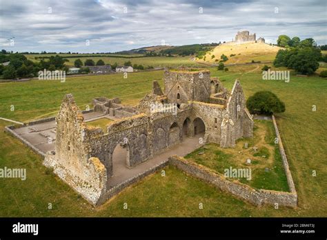 Aerial view of Hore Abbey looking towards the Rock of Cashel, County Tipperary, Ireland Stock ...