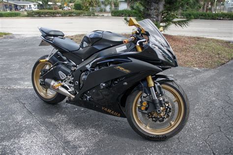 Image Result For Black And Gold Motorbike Sport Bikes Yamaha R6 Bike